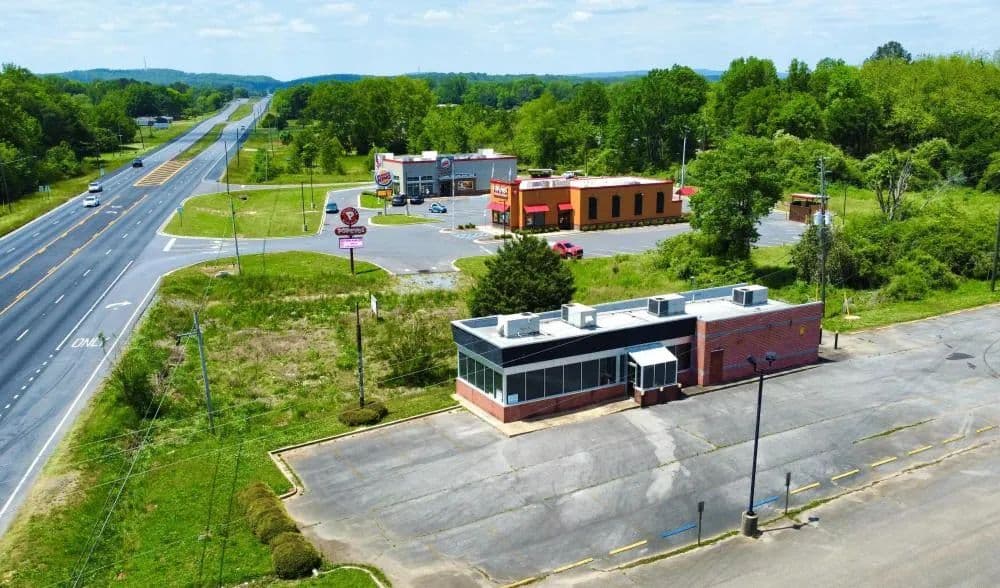 Highway 280 Commercial Building & Investment - Harpersville, Alabama, 35078