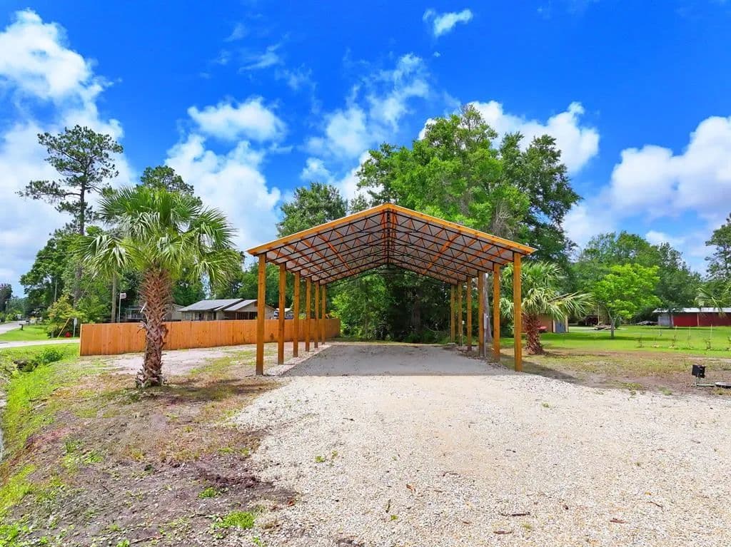 0.41 Acres of Land for Sale in Wewahitchka, Florida - Wewahitchka, Florida, 32465