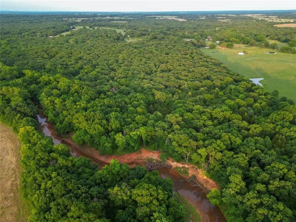 14 Acres of Land for Sale in Sparks, Oklahoma - Sparks, Oklahoma, 74869