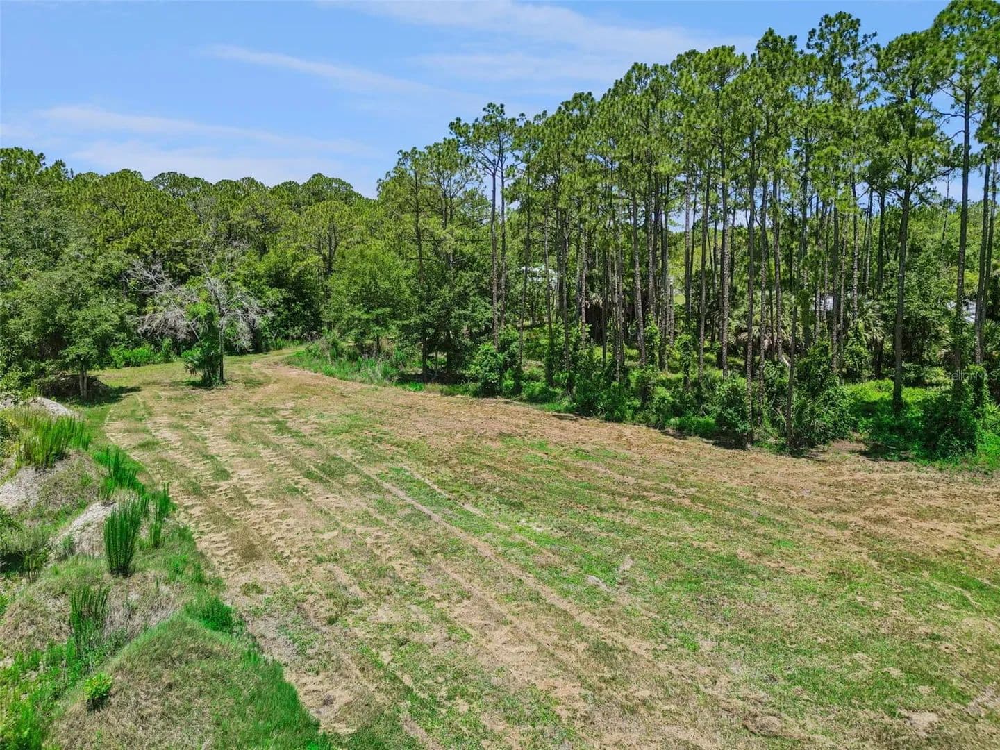 Property from 4115 GOLDEN SHORES BOULEVARD - KW - Mims, Florida, 32754