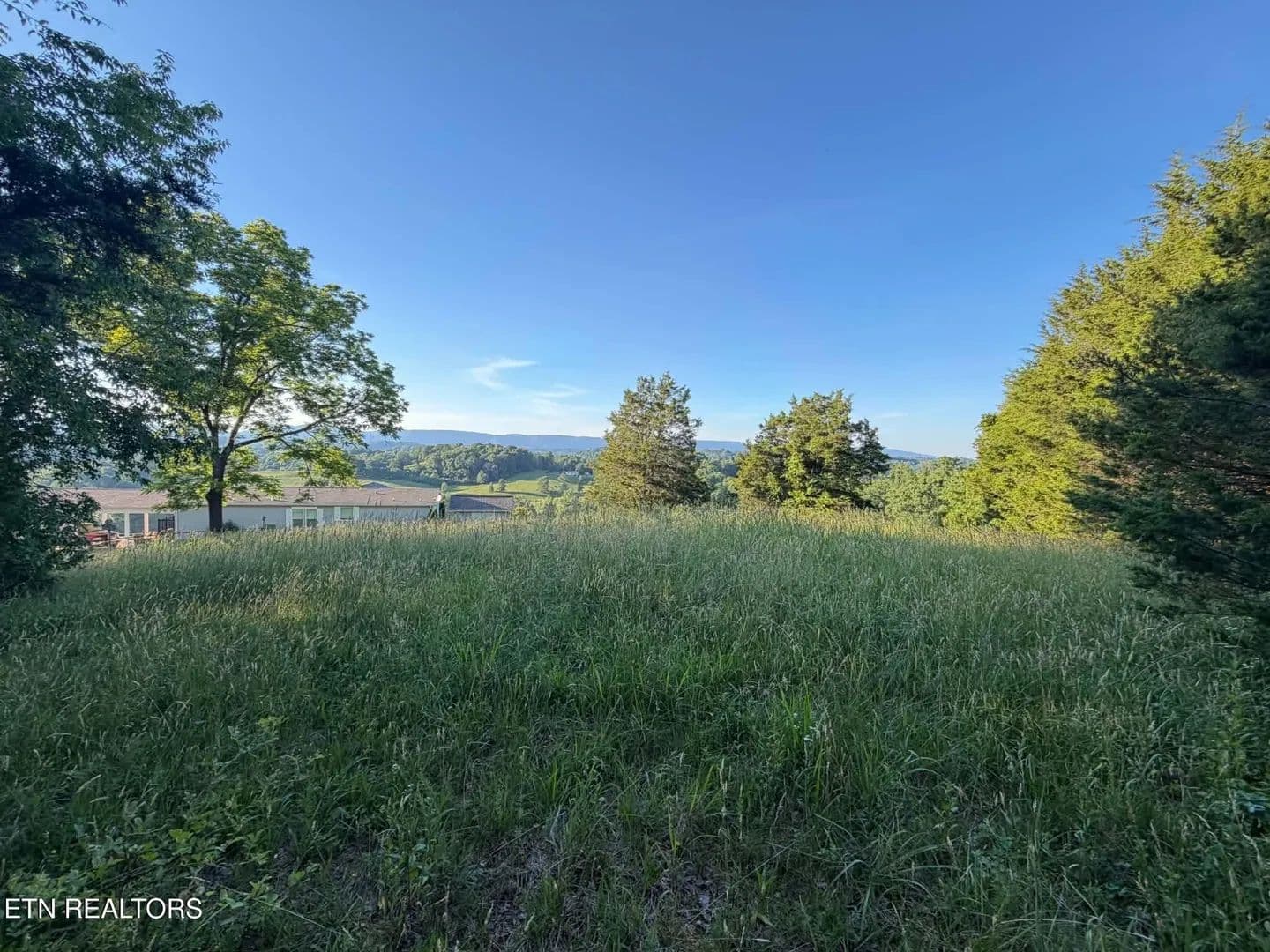 1.58 Acres of Land for Sale in Tazewell, Tennessee - Tazewell, Tennessee, 37879