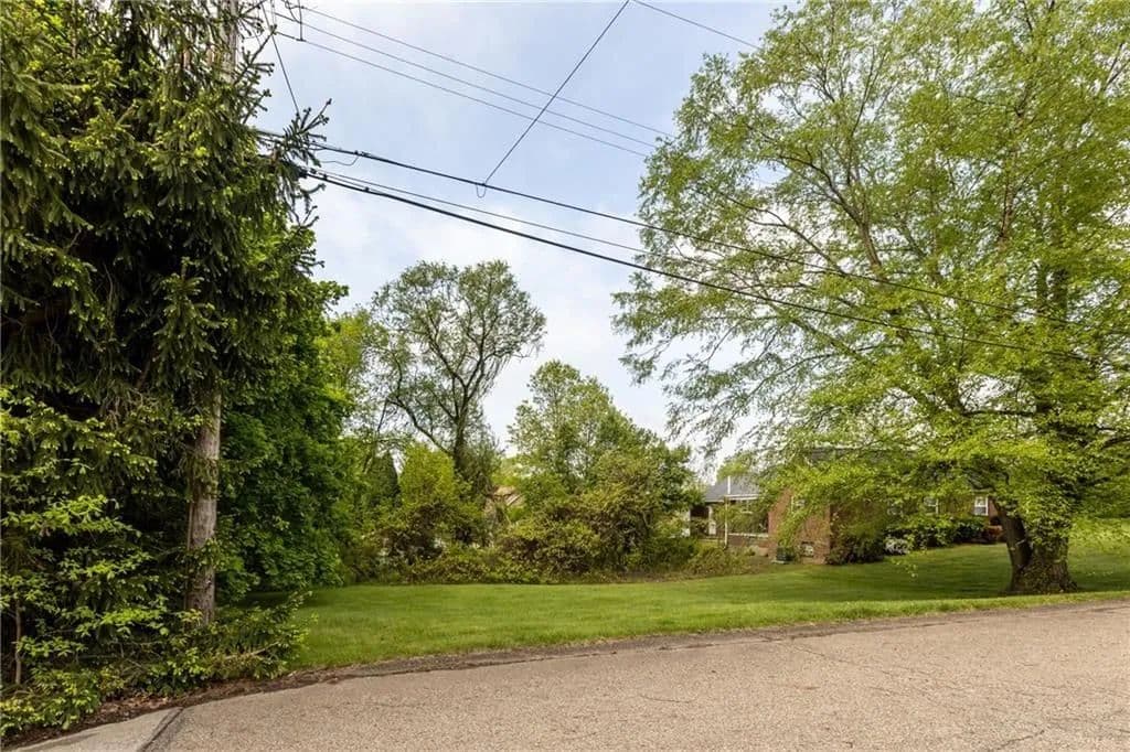 Property from 307 Baker Drive - KW - , Pennsylvania, 15001