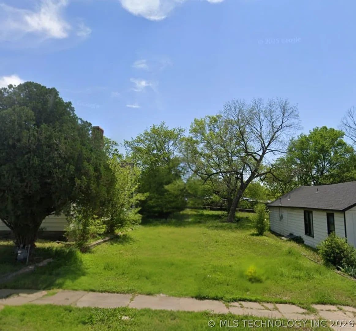 Property from 222 W Hobson Avenue - KW - Sapulpa, Oklahoma, 74066