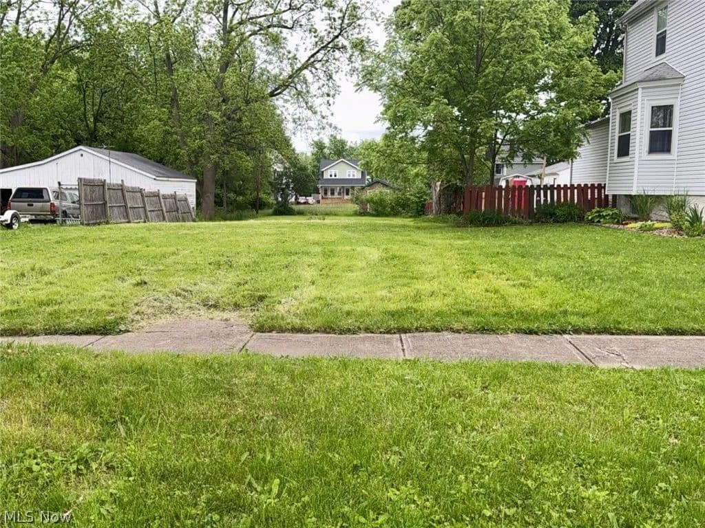 0.39 Acres of Land for Sale in Elyria, Ohio - Elyria, Ohio, 44035