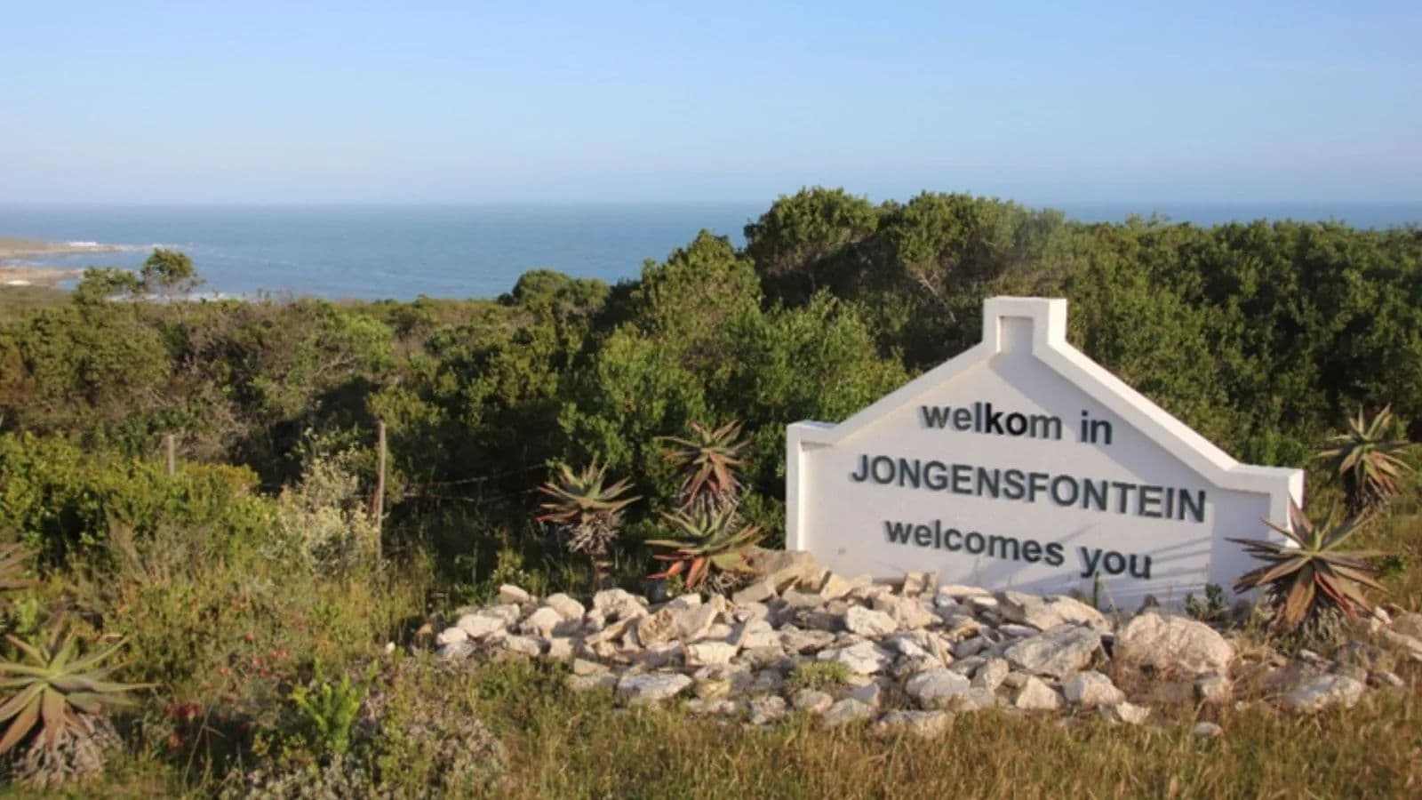 1009 Acres of Land for Sale in Stilbaai, Western Cape - land for sale