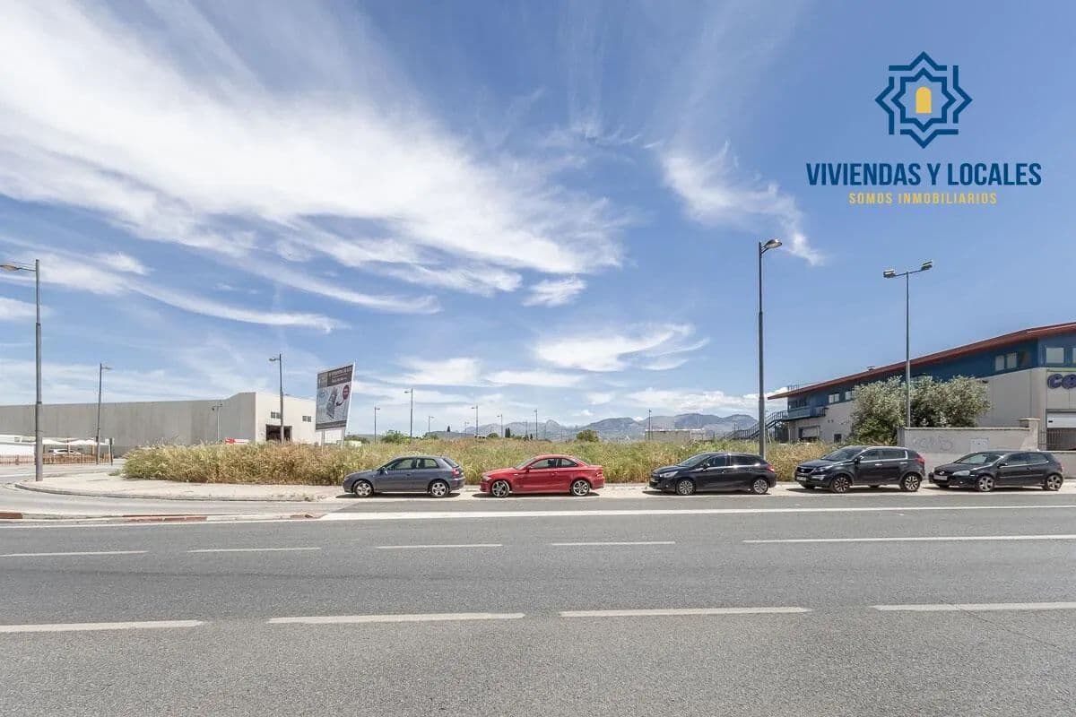Land for Sale in Granada, 69 - land for sale