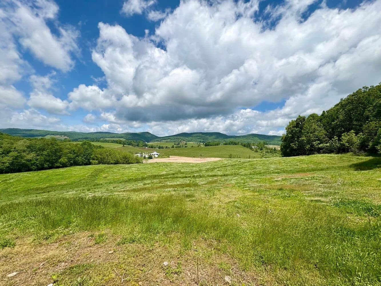 Sugar Grove Farm - Sugar Grove, Virginia, 24375