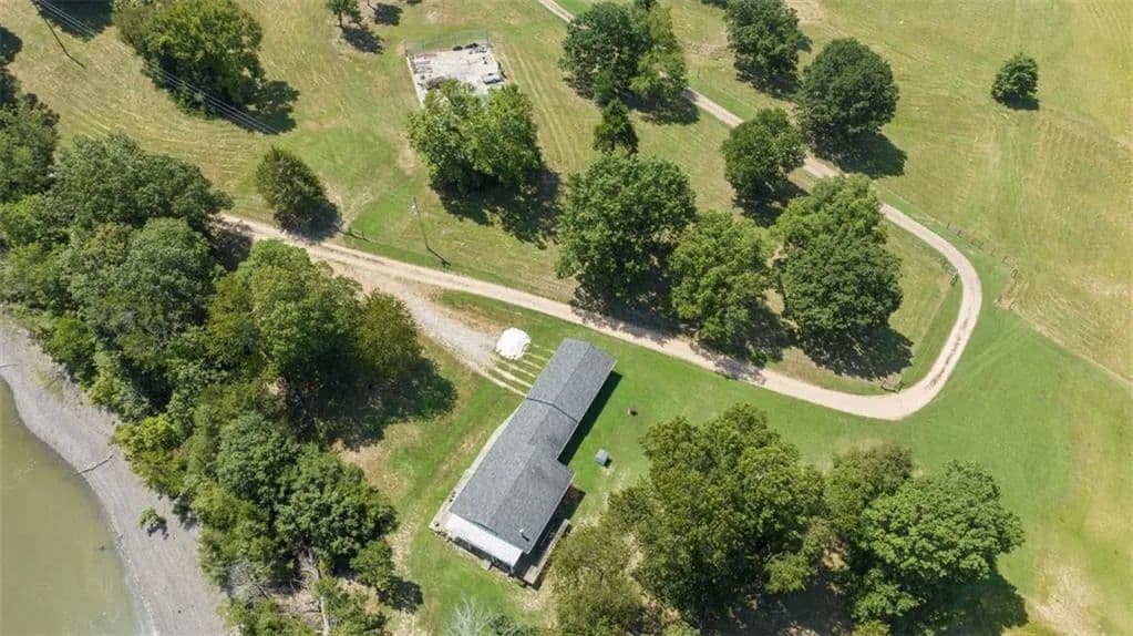 31 Acres of Land for Sale in Hindsville, AR - Hindsville, Arkansas, 72738