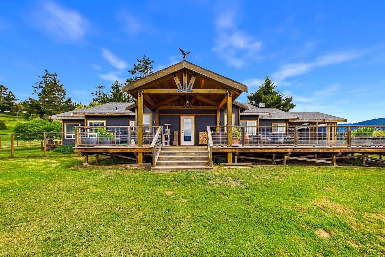 Elk Creek Prairie Ranch - Myers Flat, California, 95554