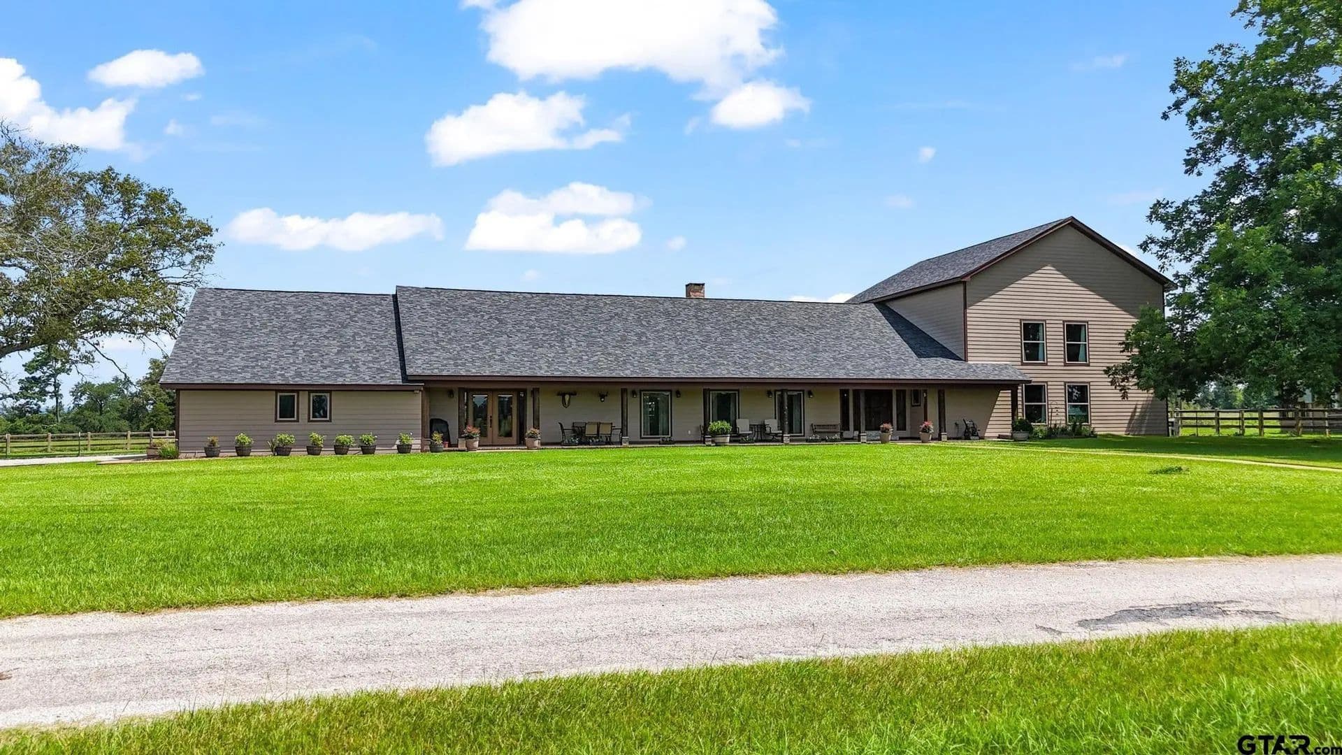 110.54 Acres of Land for Sale in Overton, Texas - Overton, Texas, 75684