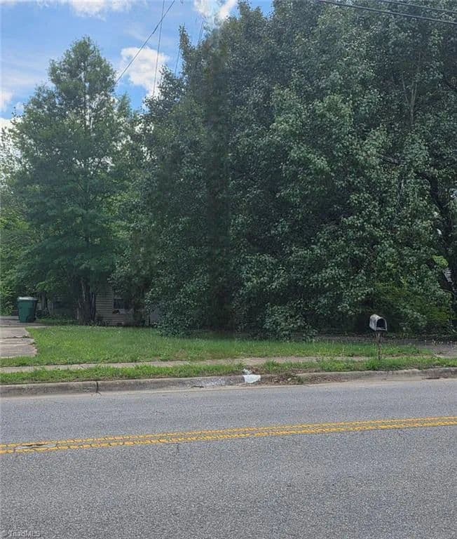 Property from 212 Oakview Road - KW - High Point, North Carolina, 27265