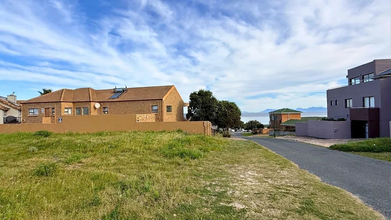 805 Acres of Land for Sale in Gansbaai, Western Cape - land for sale
