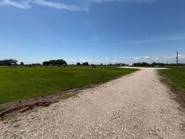 3.53 Acres of Land for Sale in Beaumont, Texas - Beaumont, Texas, 77705