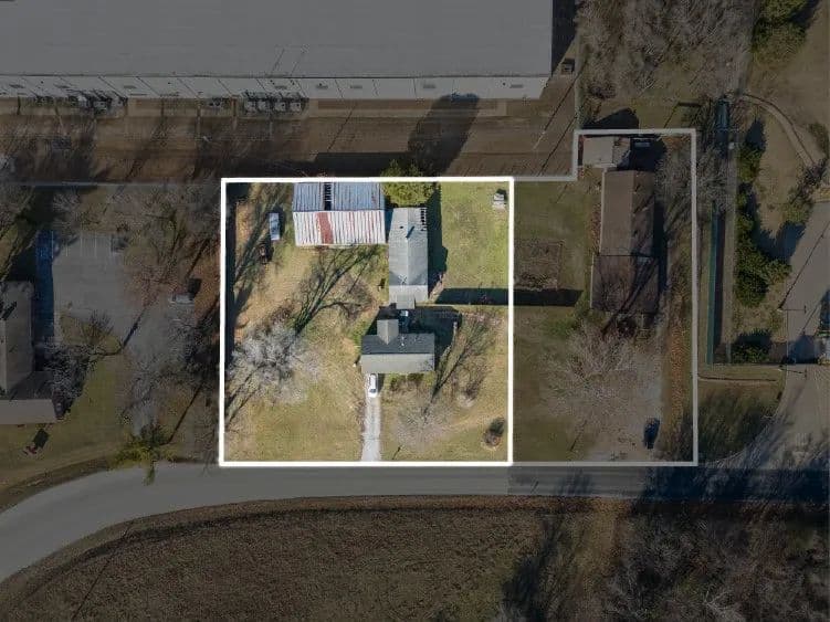 Property from 111 Bear Hollow - KW - Pineville, Missouri, 64856