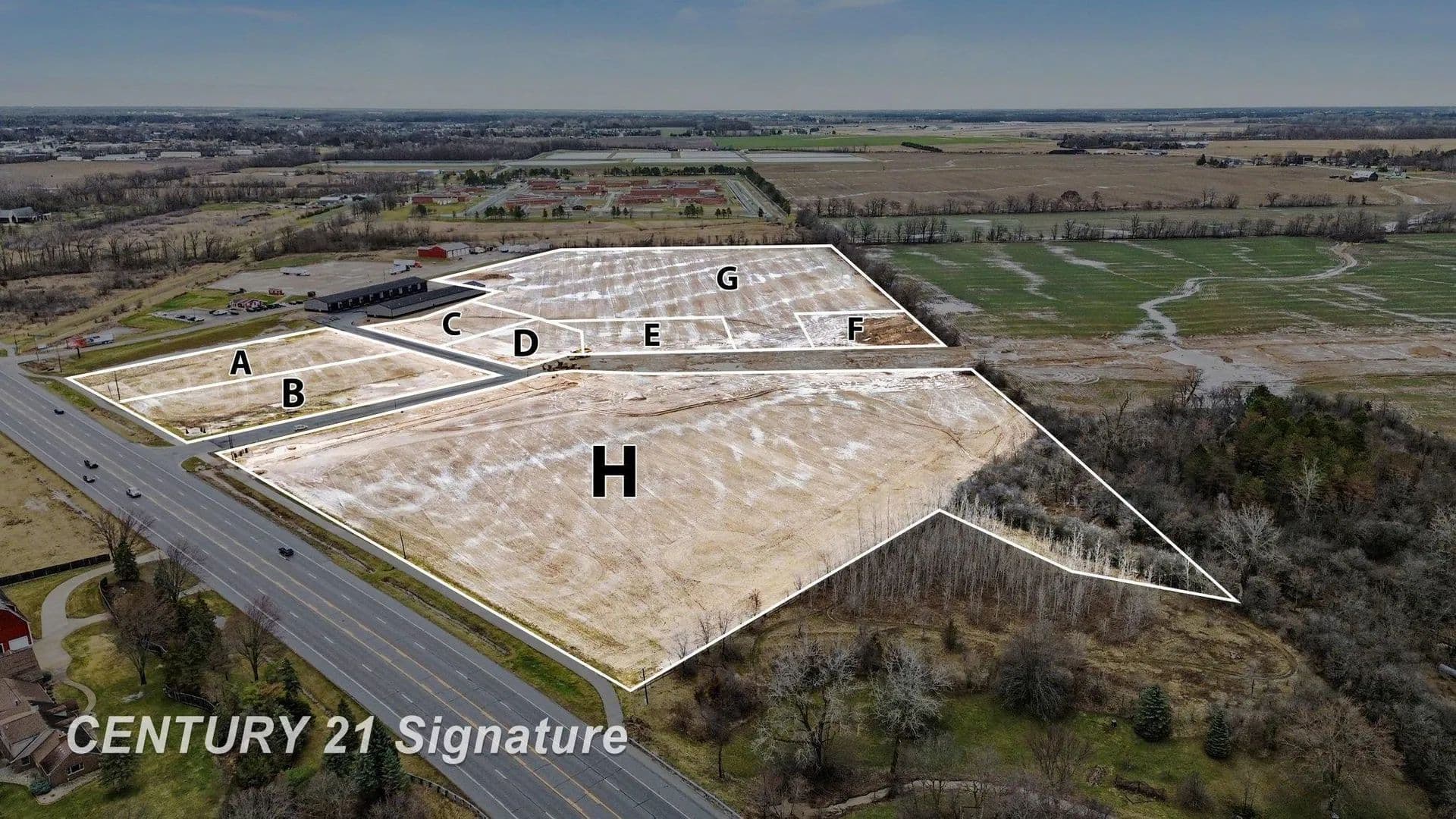 Lots & Land-Other in Freeland - Freeland, Michigan, 48623