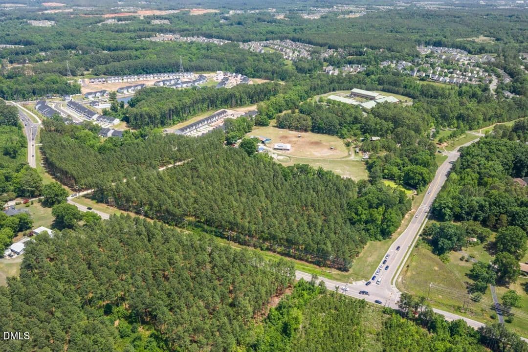 18.5 Acres of Land for Sale in Durham, North Carolina - Durham, North Carolina, 27703