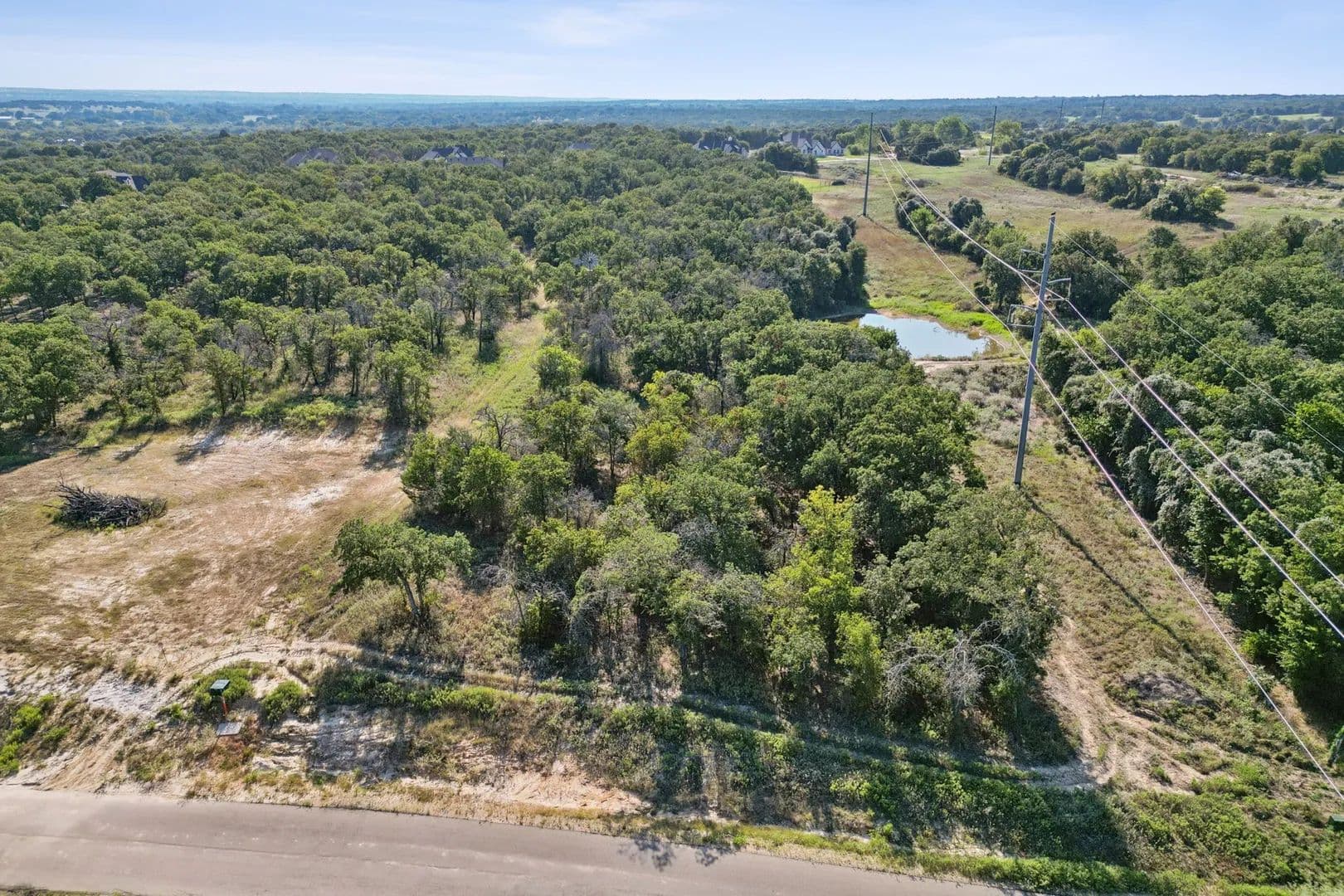 2.8 Acres of Land for Sale in Weatherford, Texas - Weatherford, Texas, 76088