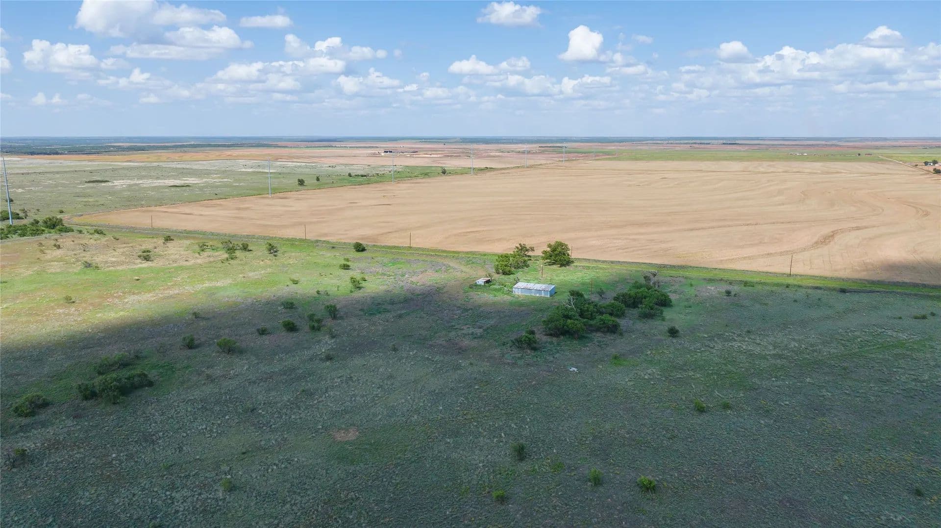 240 Acres of Land for Sale in Rotan, Texas - Rotan, Texas, 79546