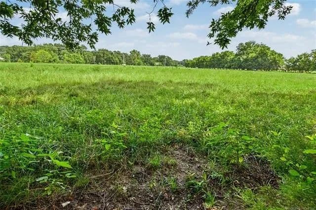 Lots & Land-Other in Tahlequah - Tahlequah, Oklahoma, 74464