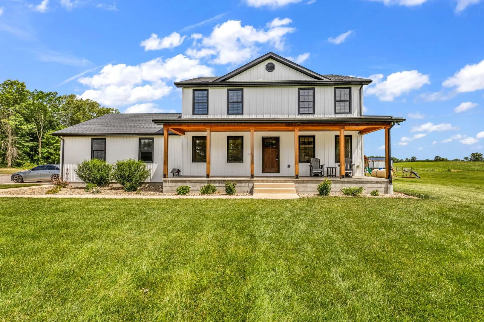 Horse Property in Centerburg, Ohio for Sale - Knox County Hobby Farm on 4 Acres - Centerburg, Ohio, 43011