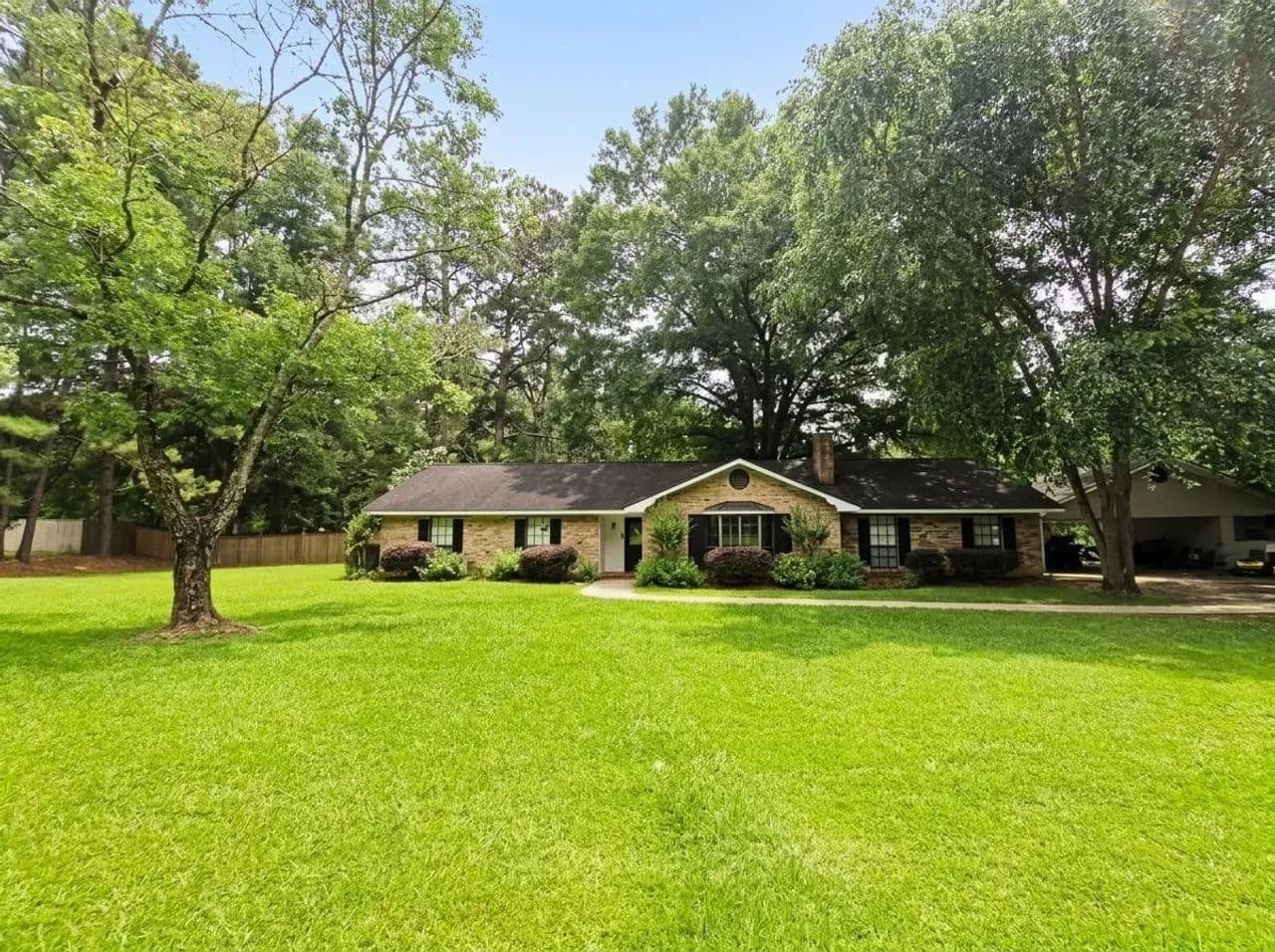 29 Old Ross Acres - Columbia, Mississippi, 39429