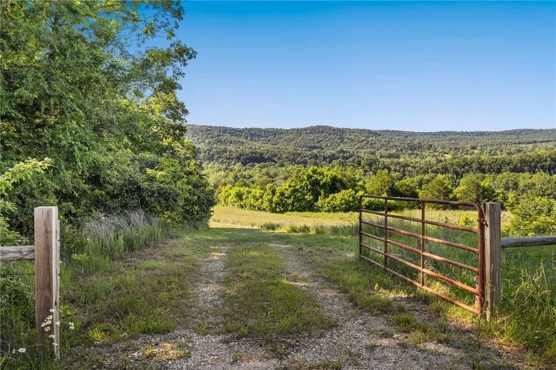 Lots & Land-Other in Eureka Springs - Eureka Springs, Arkansas, 72632
