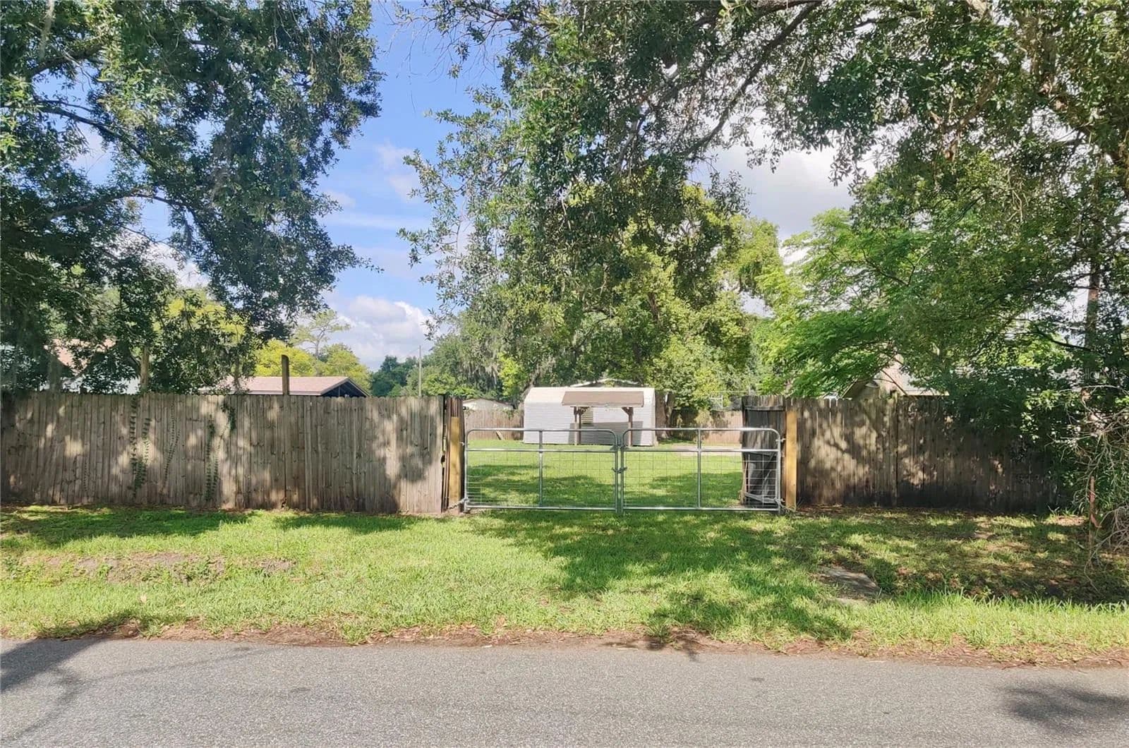 Property from 9526 6TH AVENUE - KW - Orlando, Florida, 32824