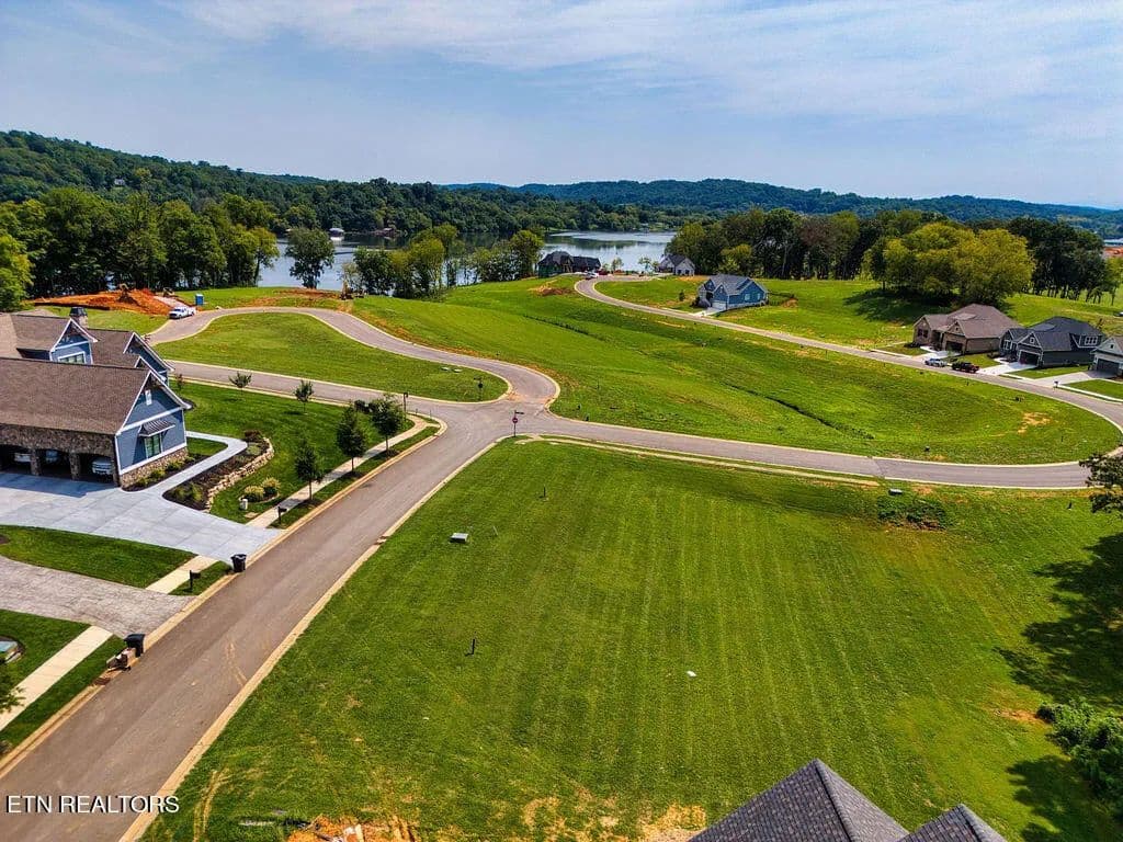 Property from 4394 Persimmon Ridge - KW - Loudon, Tennessee, 37774