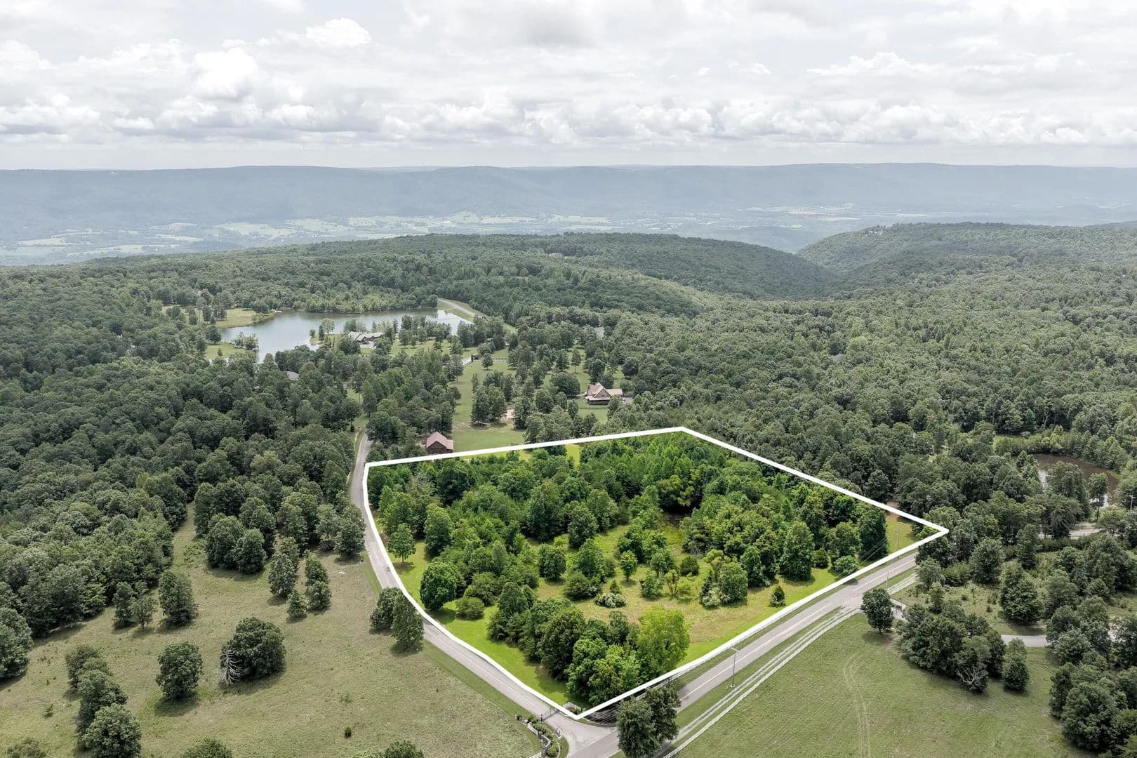 8.45 Acres of Land for Sale in Dunlap, TN - Dunlap, Tennessee, 37327