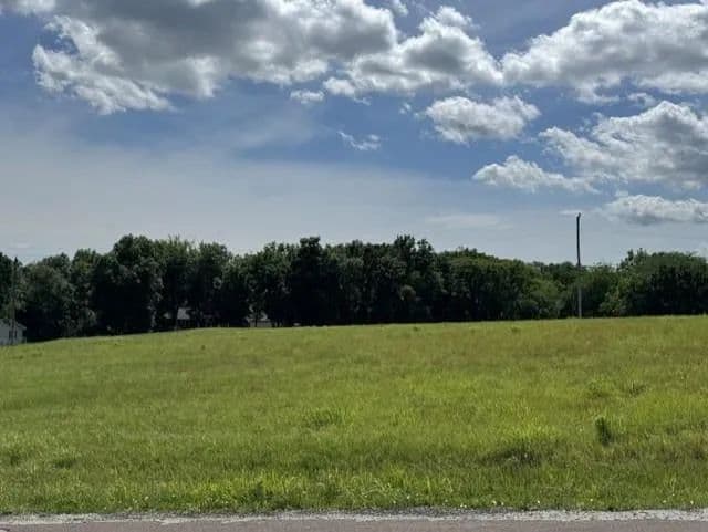 0.36 Acres of Land for Sale in Gallatin, MO - Gallatin, Missouri, 64640