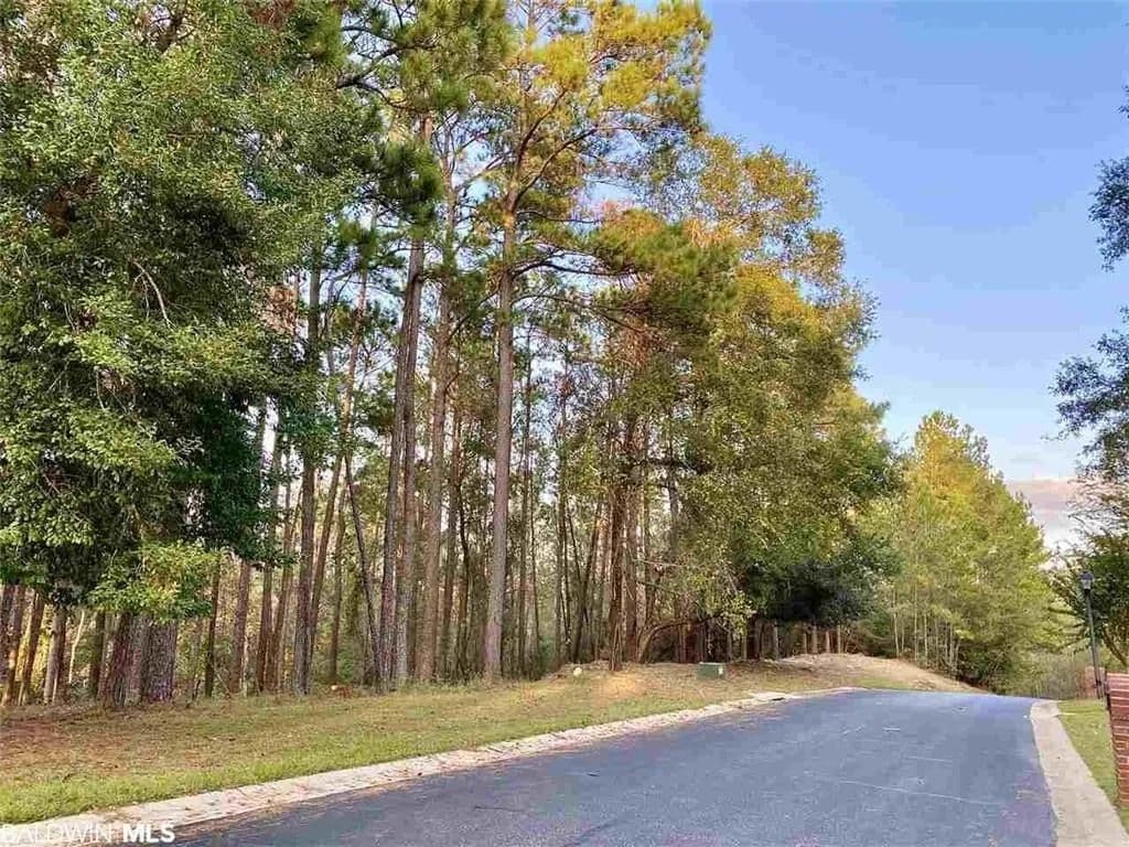 0.97 Acres of Land for Sale in Spanish Fort, AL - Spanish Fort, Alabama, 36527