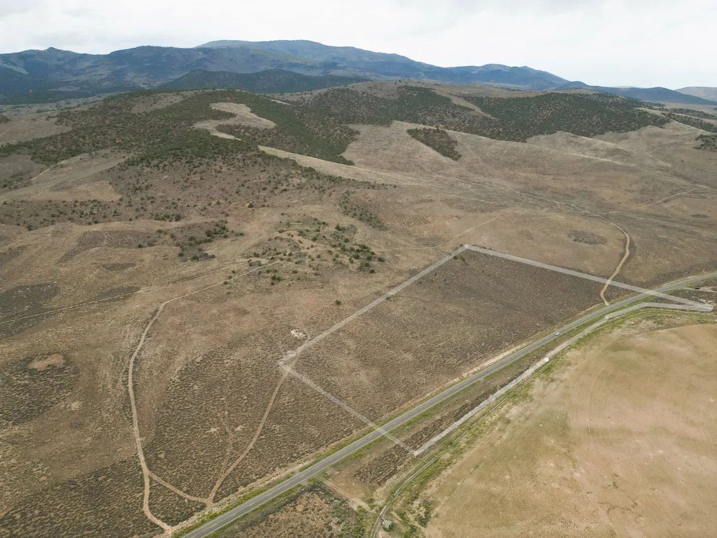 Land -Single Family Acreage in Koosharem - Koosharem, Utah, 84744