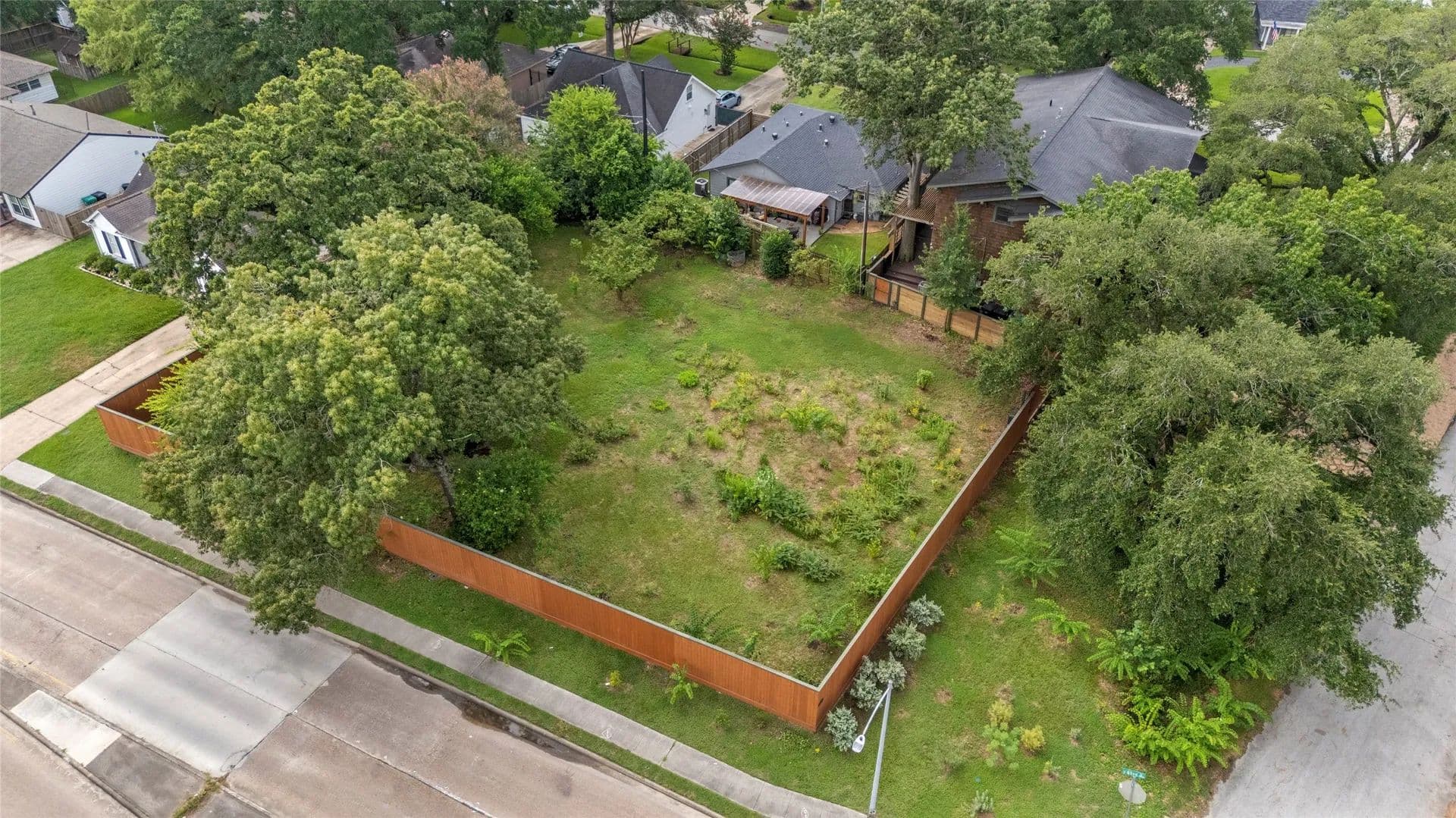 0.39 Acres of Land for Sale in Houston, TX - land for sale