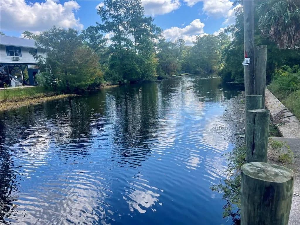 Land for Sale in Lacombe, Louisiana - Lacombe, Louisiana, 70445