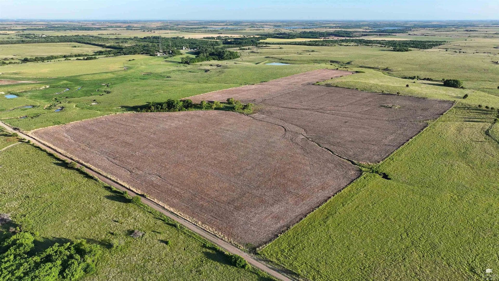 Property from 00000 100 Avenue - KW - Herington, Kansas, 67449