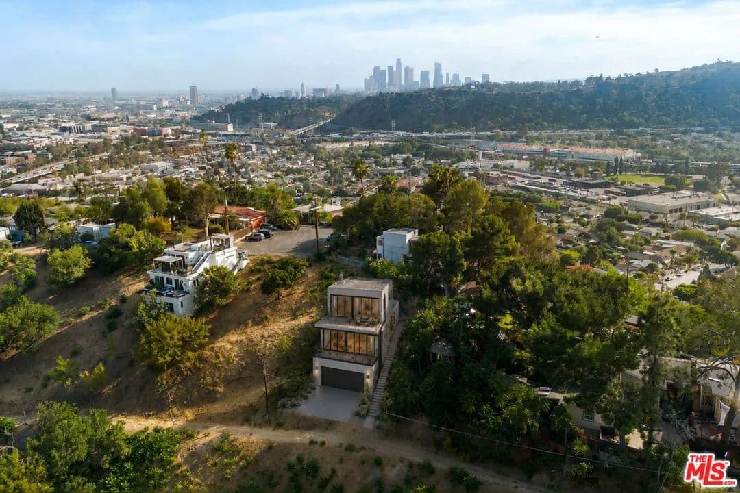 Lots & Land-Other in Los Angeles - Los Angeles, California, 90065
