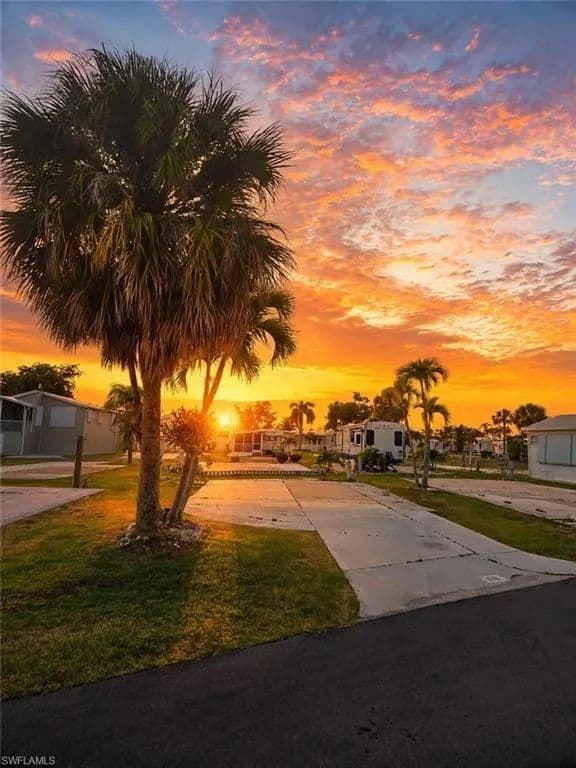 Property from 19681 Summerlin #40 RD - KW - Fort Myers, Florida, 33908