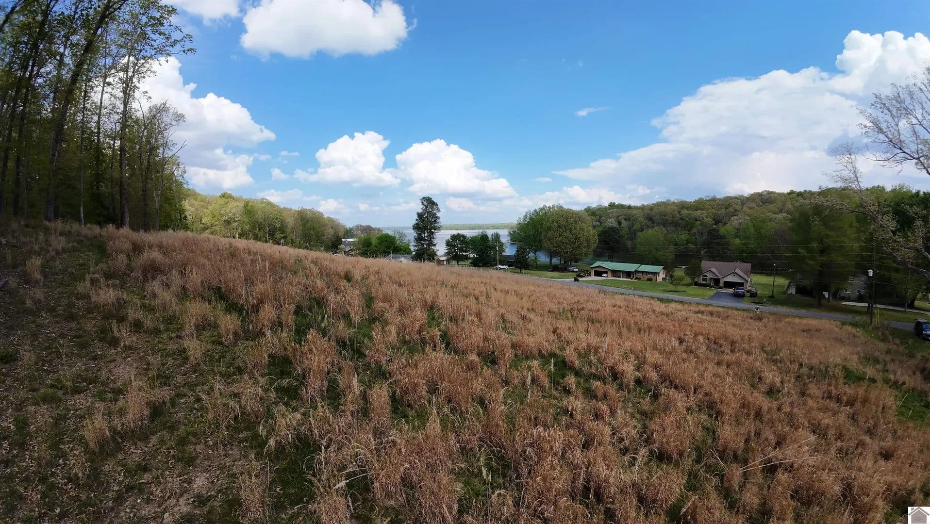 1.22 Acres of Land for Sale in Kuttawa, Kentucky - Kuttawa, Kentucky, 42055