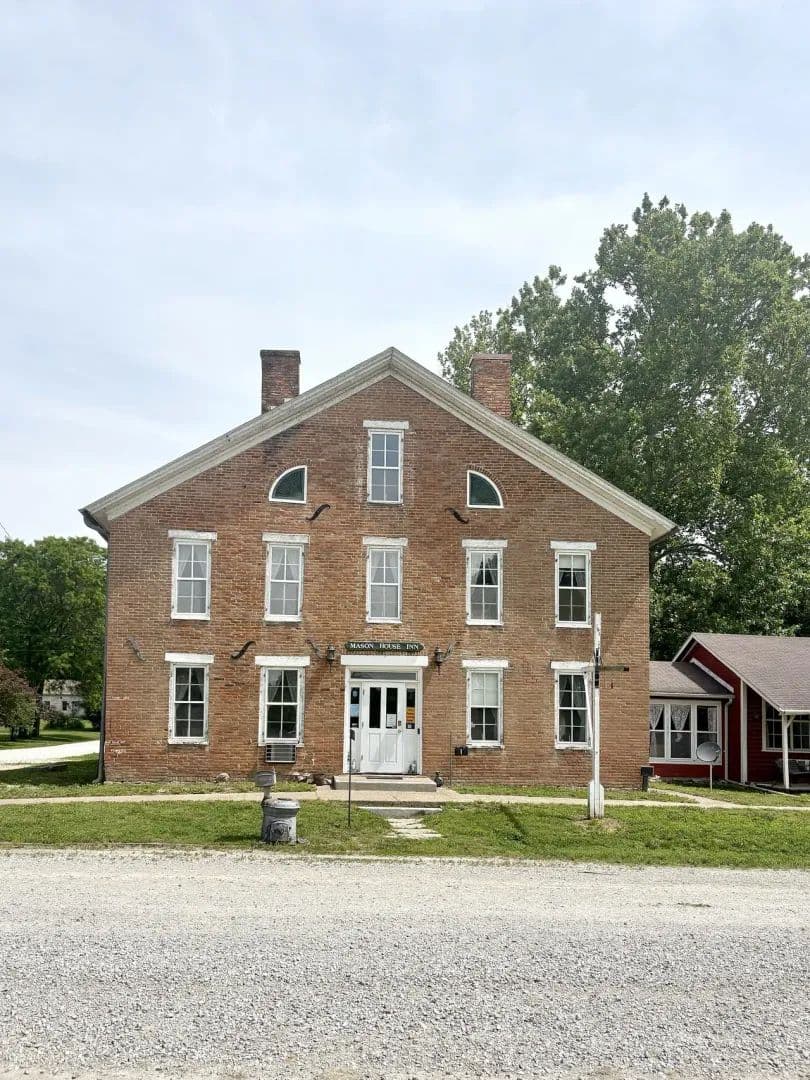 Historic Mason House Inn On The Banks Of The Des Moines River - Keosauqua, Iowa, 52565