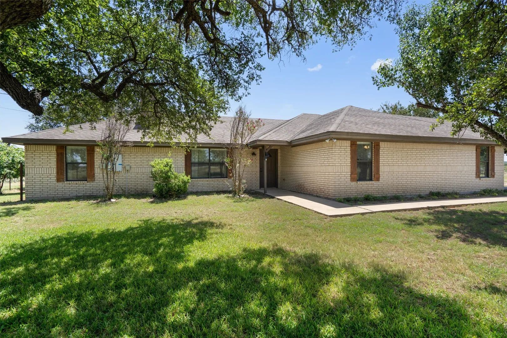 4.99 Acres of Land for Sale in Salado, TX - Salado, Texas, 76571
