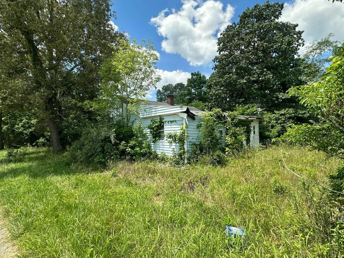 1.35 Acres of Land for Sale in Fredonia, Kentucky - Fredonia, Kentucky, 42411