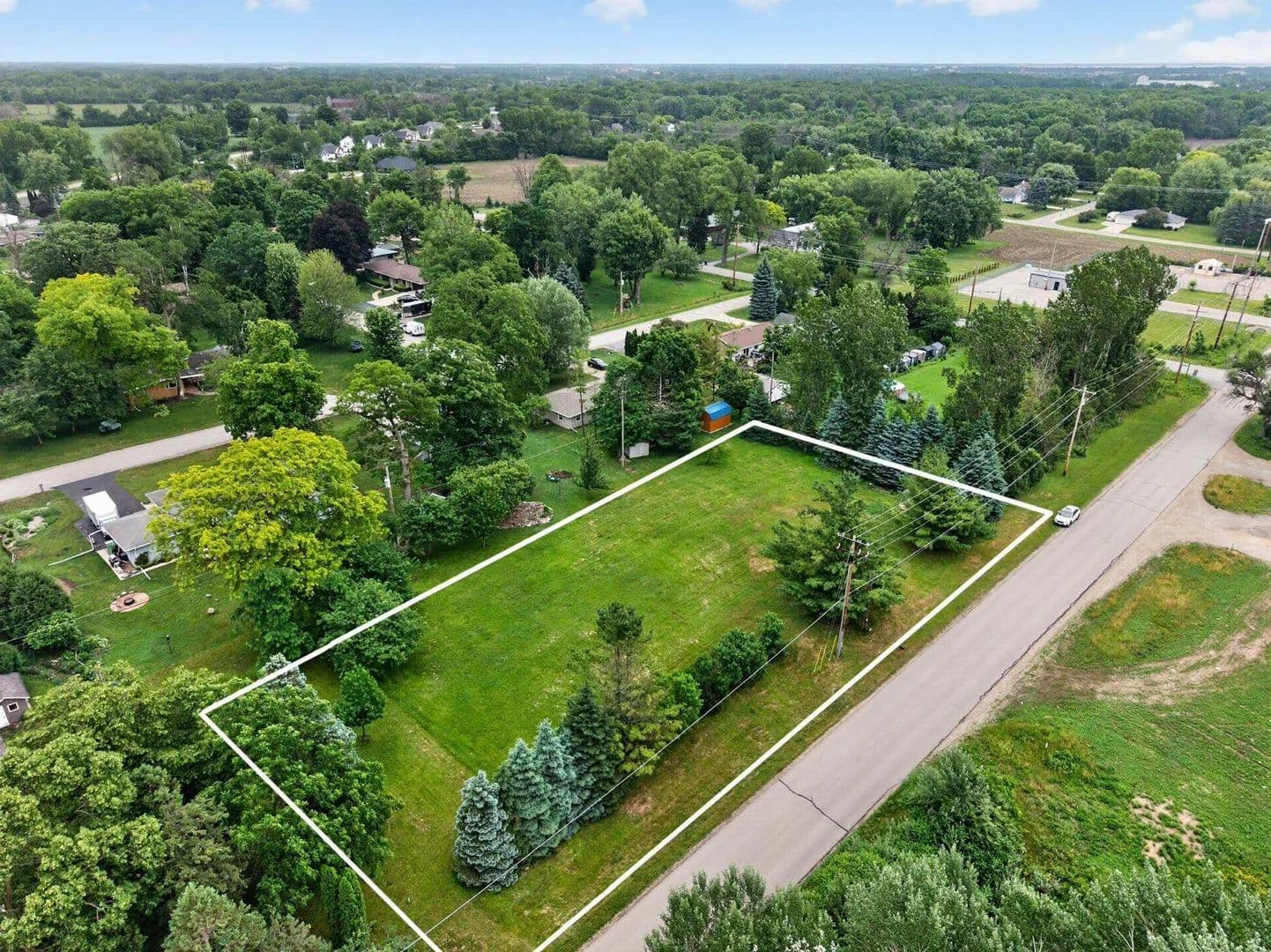 0.96 Acres of Land for Sale in Neenah, Wisconsin - Neenah, Wisconsin, 54956