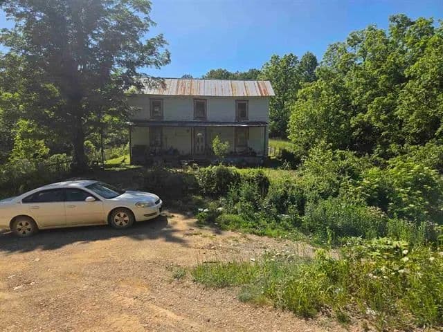 Land -Agricultural (Not Zoned) in Louisa - Louisa, Kentucky, 41230