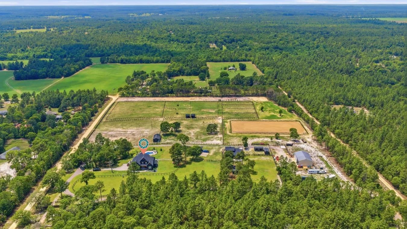 Thoughtfully Designed Luxury Equestrian Estate - Windsor, South Carolina, 29856
