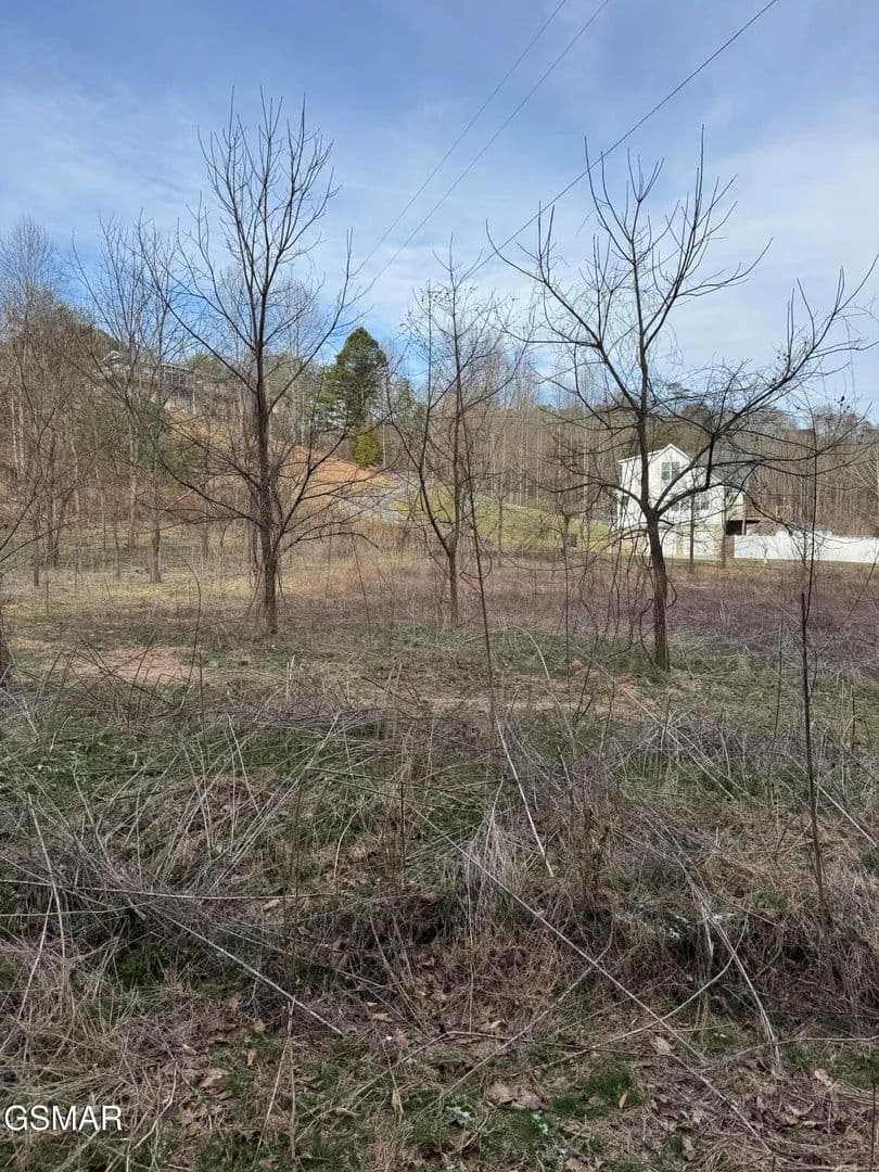 0.87 Acres of Land for Sale in Sevierville, Tennessee - Sevierville, Tennessee, 37876