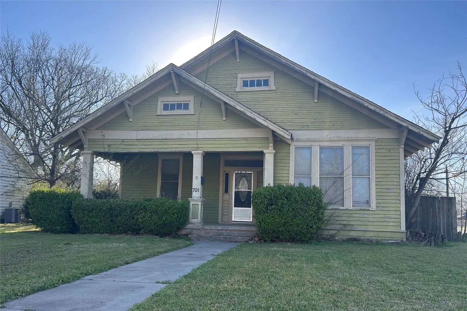 Property from 701 S Clements Street - KW - Gainesville, Texas, 76240