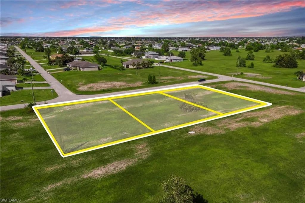 Property from 510 NW 16th TER - KW - Cape Coral, Florida, 33993