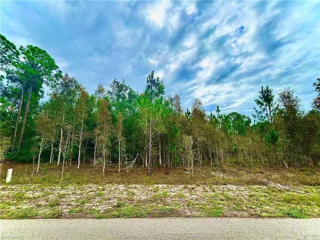 Property from 908 Robert AVE - KW - Lehigh Acres, Florida, 33936