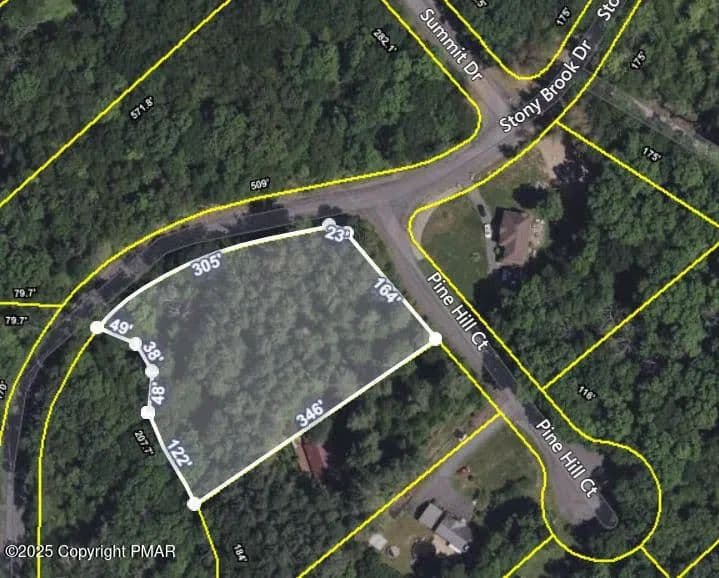 1.37 Acres of Land for Sale in East Stroudsburg, Pennsylvania - East Stroudsburg, Pennsylvania, 18302