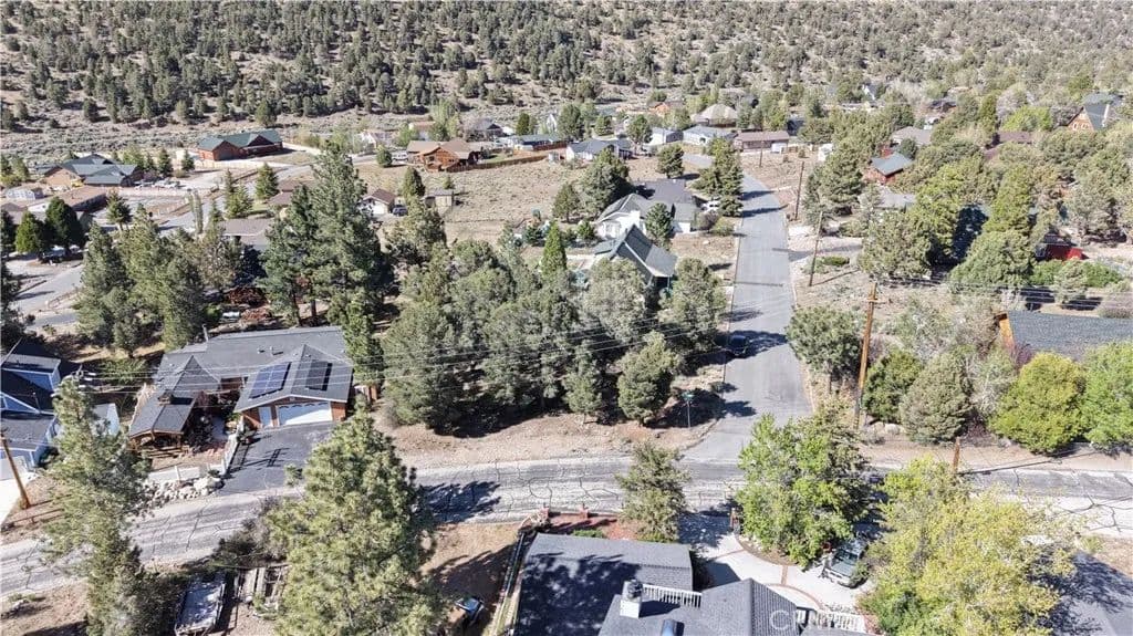 Property from 47080 Sky View - KW - Big Bear City, California, 92314